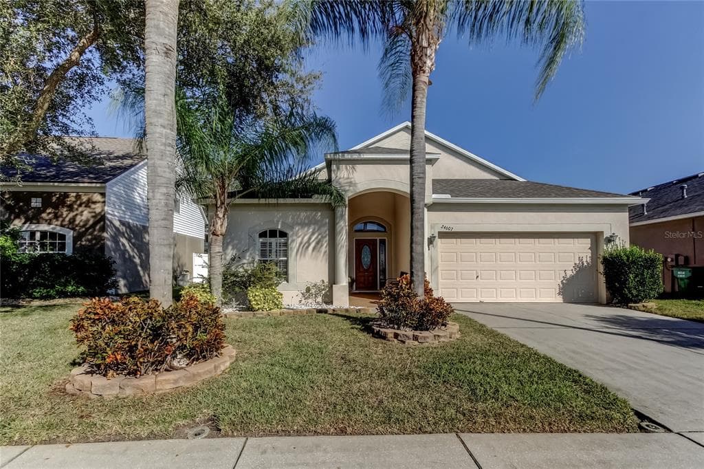 24607 VICTORIA WOOD COURT LUTZ, FL 33559