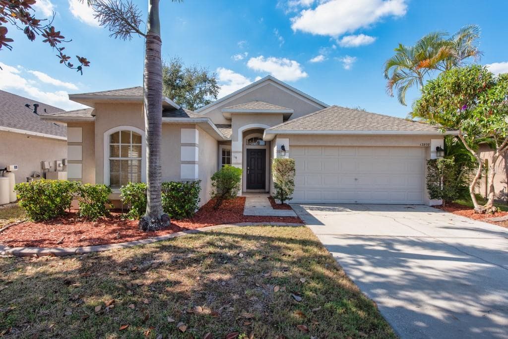 12808 STANDBRIDGE DRIVE RIVERVIEW, FL 33579