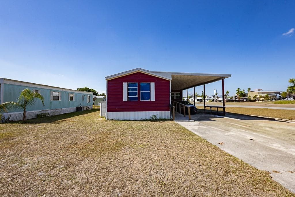4640 CALOOSA BOULEVARD LAKE WALES, FL 33859