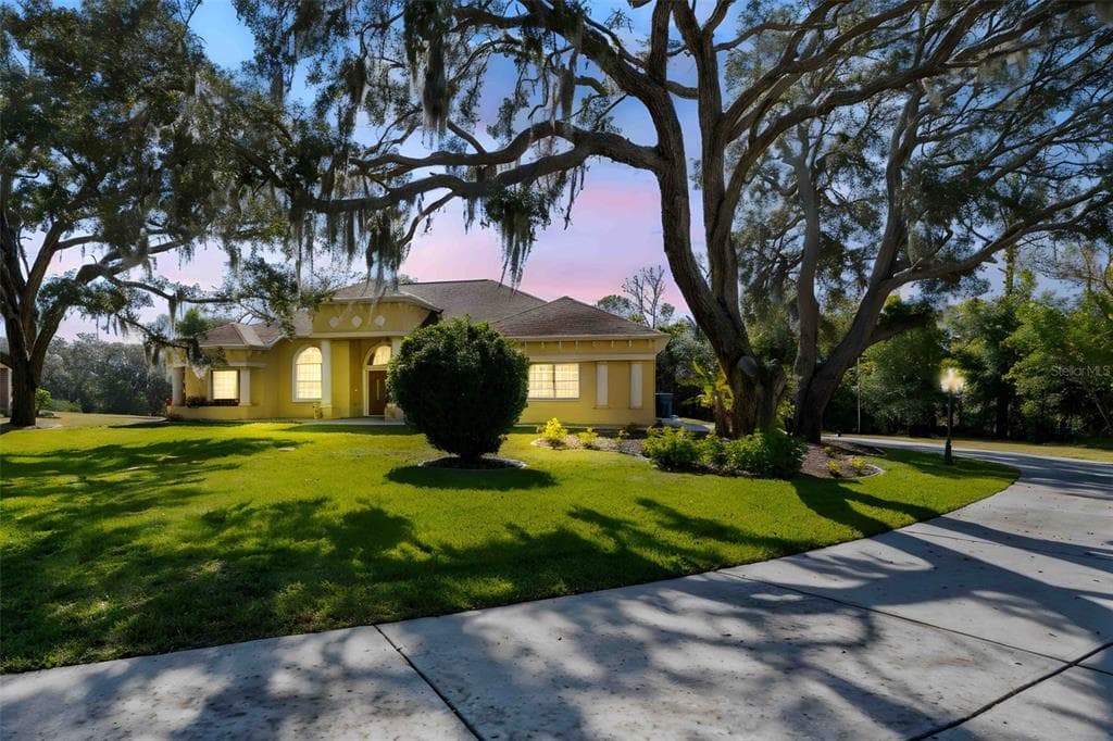 8532 BOYCE STREET SPRING HILL, FL 34608