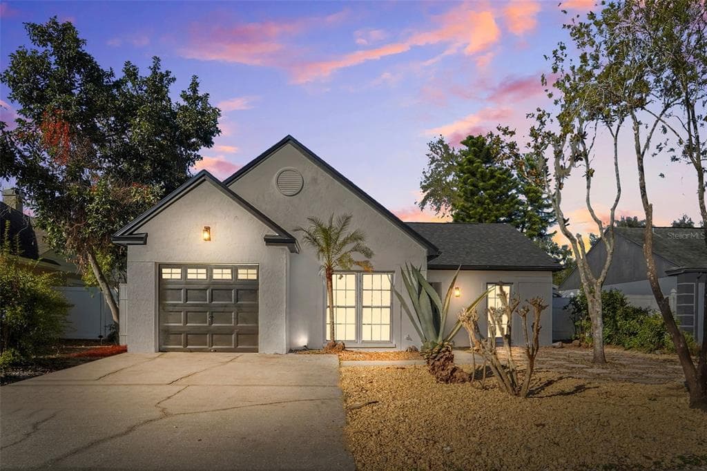 1006 PLEASANT PINE COURT VALRICO, FL 33596