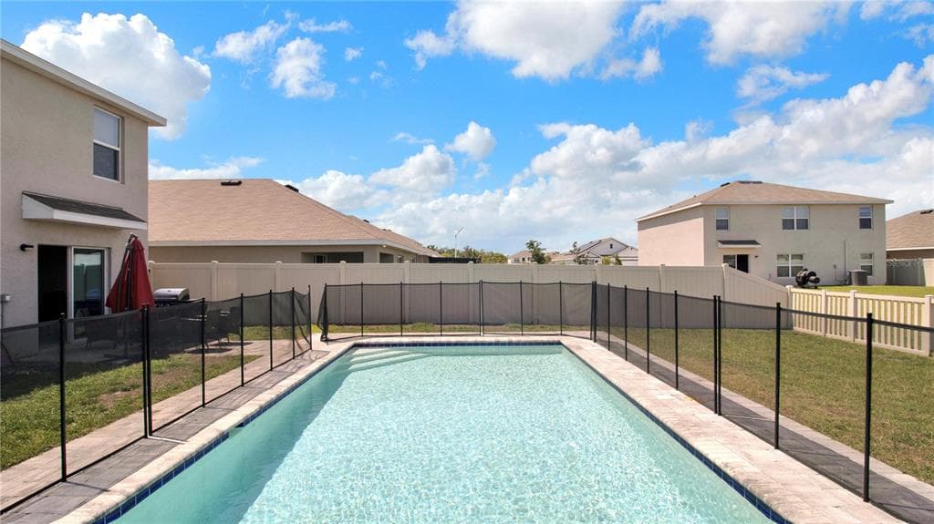 5440 LOGAN CAVE AVENUE WIMAUMA, FL 33598