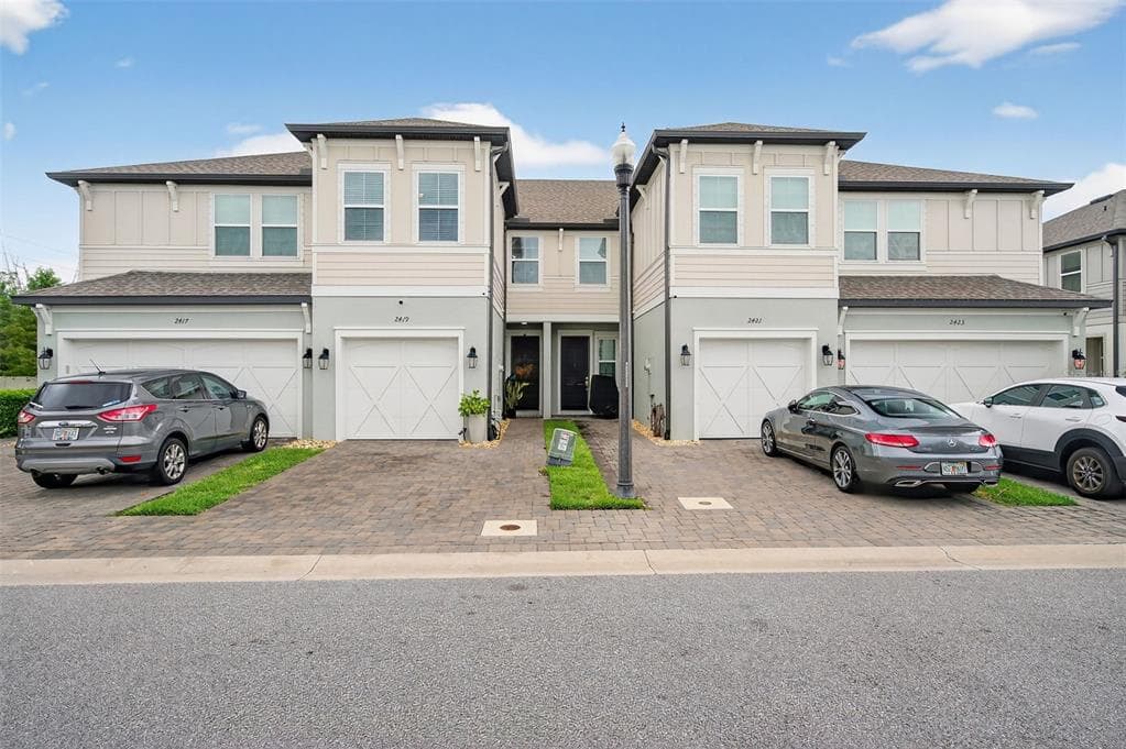 2419 FOGGY CREEK CIRCLE CLEARWATER, FL 33764