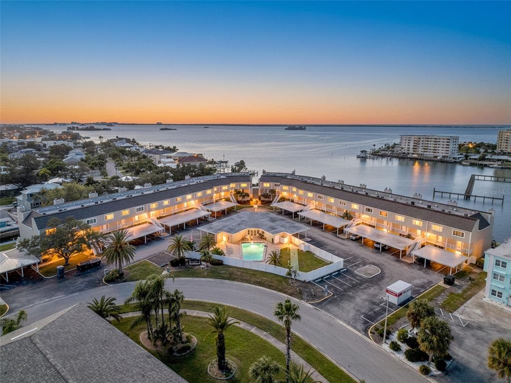 433 S PAULA DRIVE UNIT 23 DUNEDIN, FL 34698