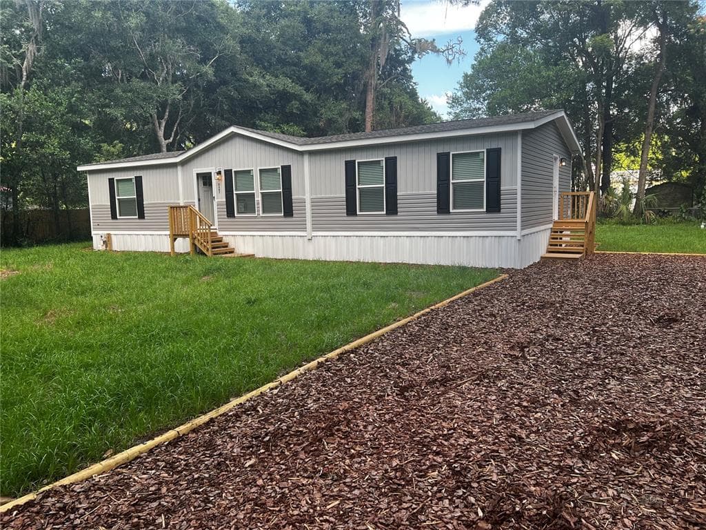3407 WOODLAND STREET PALATKA, FL 32177
