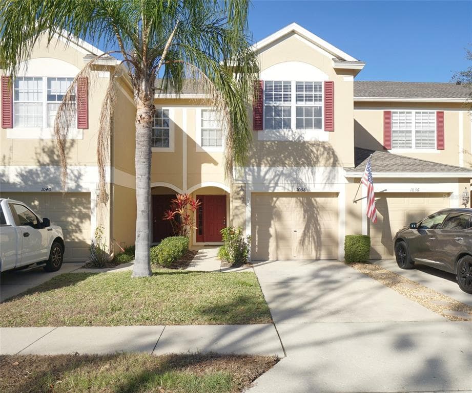 1038 VISTA CAY COURT BRANDON, FL 33511