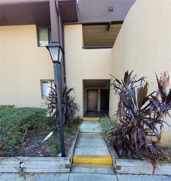 760 S VILLAGE DRIVE N UNIT 103 ST PETERSBURG, FL 33716