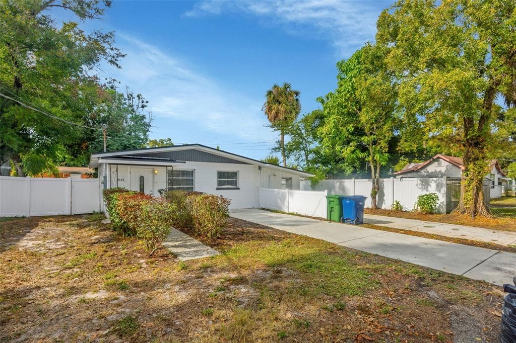 5114 N MACDILL AVENUE TAMPA, FL 33614