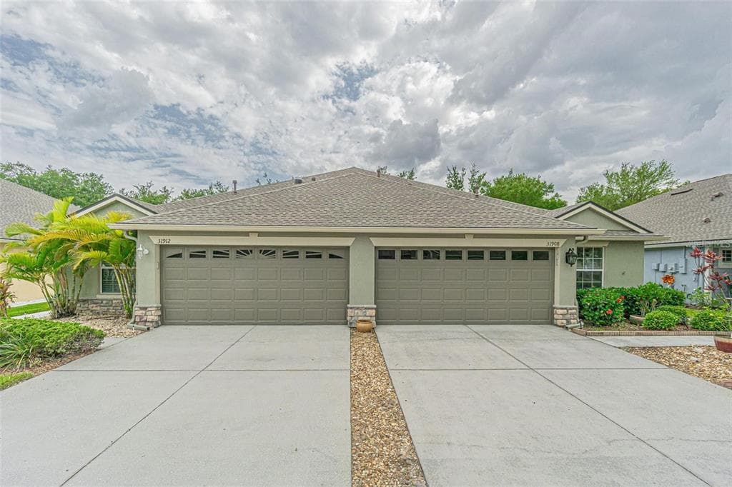 31912 TURKEYHILL DRIVE WESLEY CHAPEL, FL 33543
