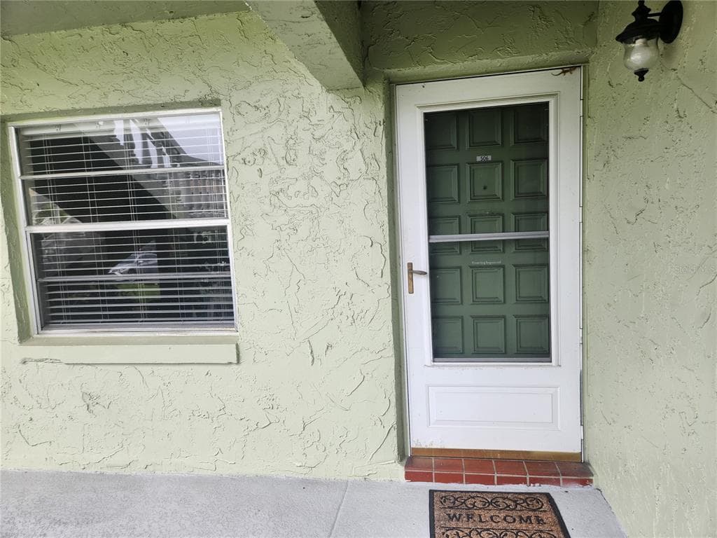 1250 S PINELLAS AVENUE UNIT 506 TARPON SPRINGS, FL 34689