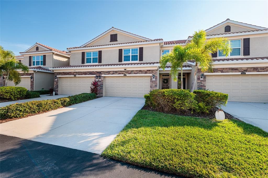 602 53RD AVENUE N ST PETERSBURG, FL 33703