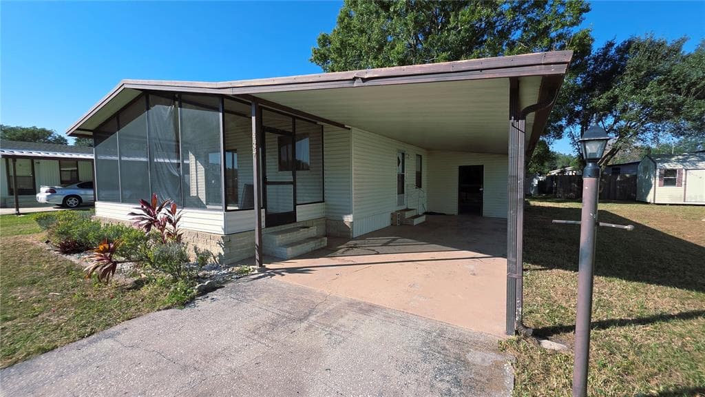 437 SKYLINE DRIVE E LAKELAND, FL 33801