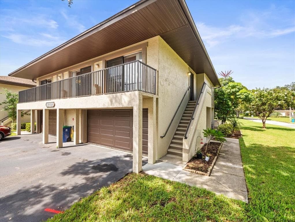 2939 LICHEN LANE UNIT D CLEARWATER, FL 33760