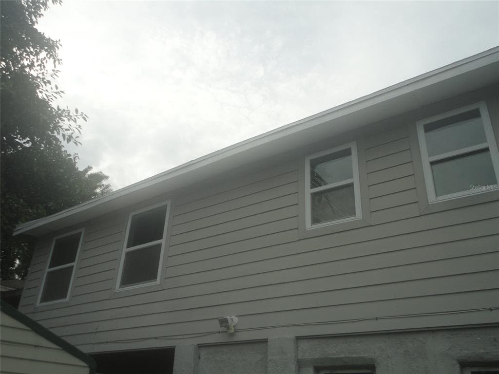 2735 41ST AVENUE N ST PETERSBURG, FL 33714