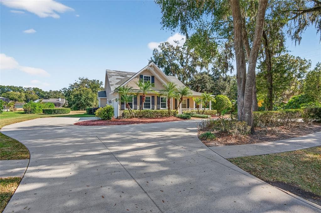 3533 SAM ALLEN OAKS CIRCLE PLANT CITY, FL 33565