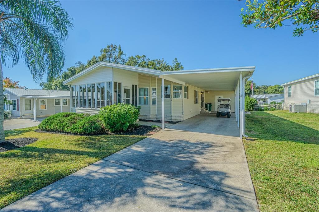 37416 NEUKOM AVENUE ZEPHYRHILLS, FL 33541