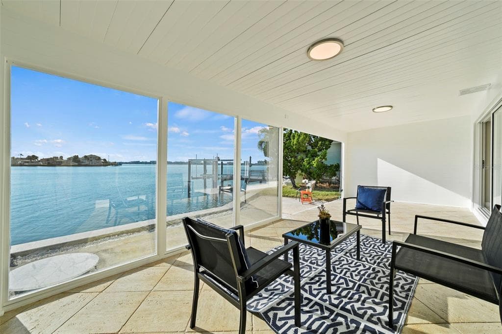 642 BOCA CIEGA POINT BOULEVARD S ST PETERSBURG, FL 33708
