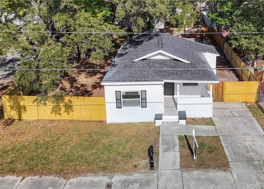 402 E VIRGINIA AVENUE TAMPA, FL 33603