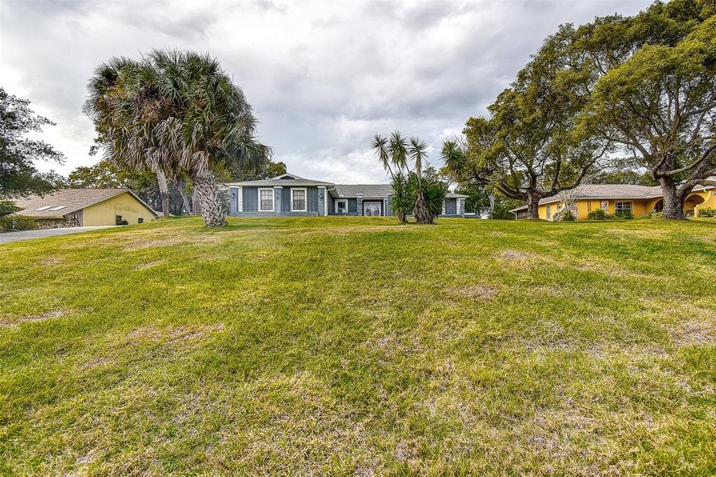 5253 SANDRA DRIVE SPRING HILL, FL 34607
