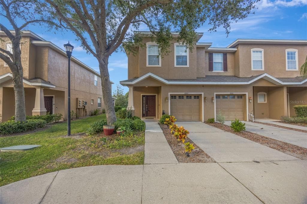 10414 TULIP FIELD WAY RIVERVIEW, FL 33578