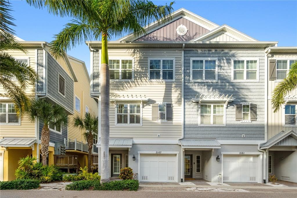 3167 MOORINGS DRIVE S ST PETERSBURG, FL 33712