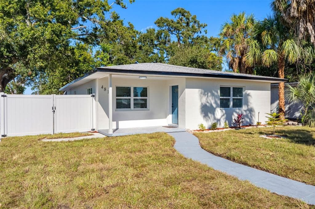 4819 21ST AVENUE S ST PETERSBURG, FL 33711