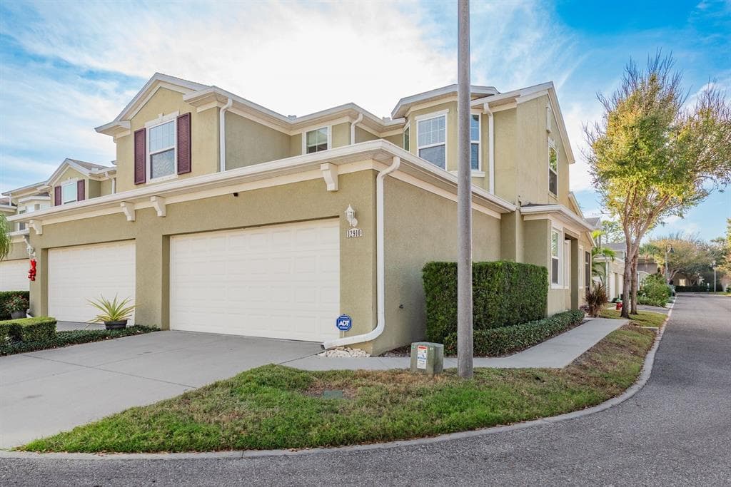 12910 WHITTINGTON COURT LARGO, FL 33773
