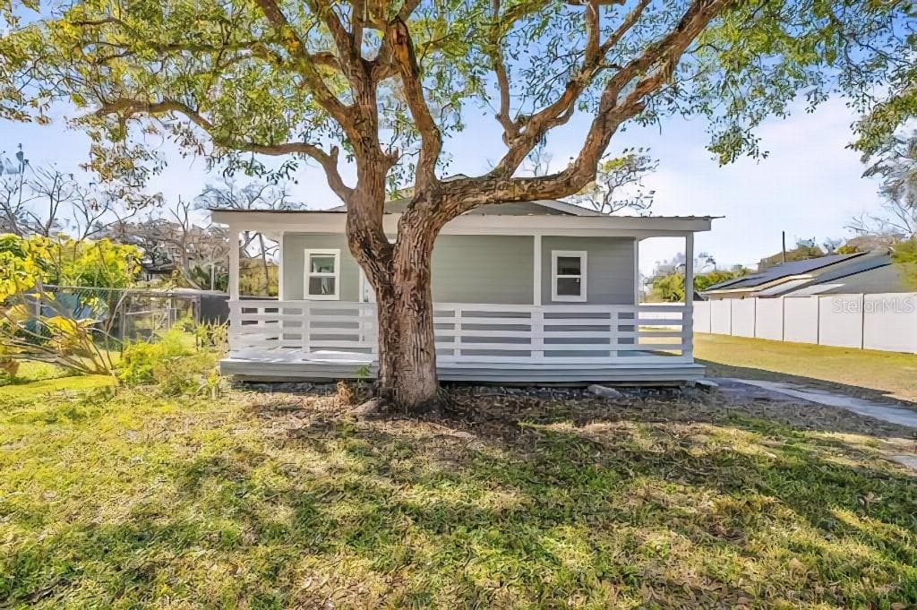 634 FOSTER AVENUE WINTER GARDEN, FL 34787