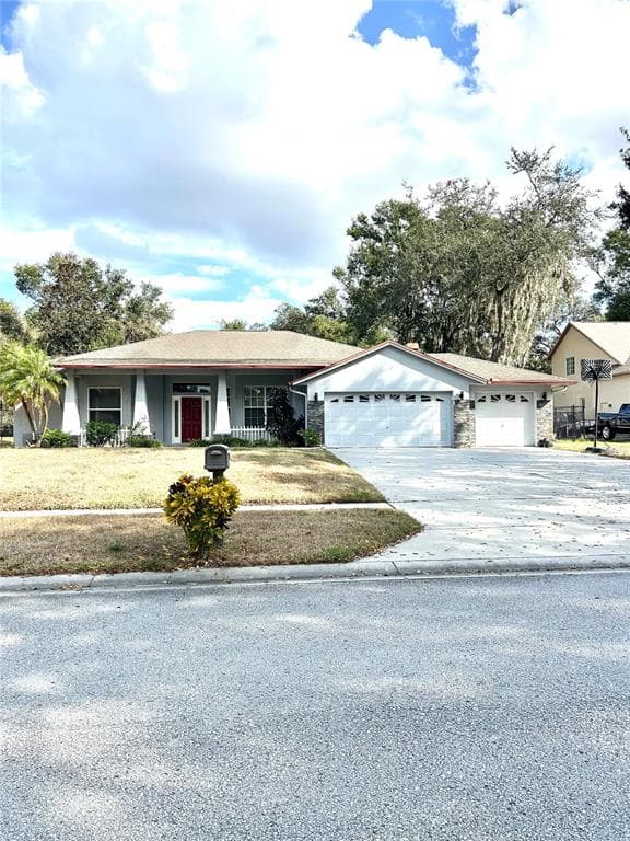 12221 ANNE KENIA DRIVE THONOTOSASSA, FL 33592