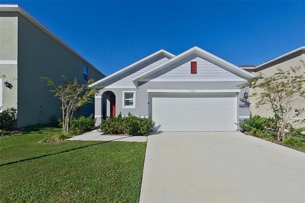 31913 KATELIN CIRCLE LEESBURG, FL 34748