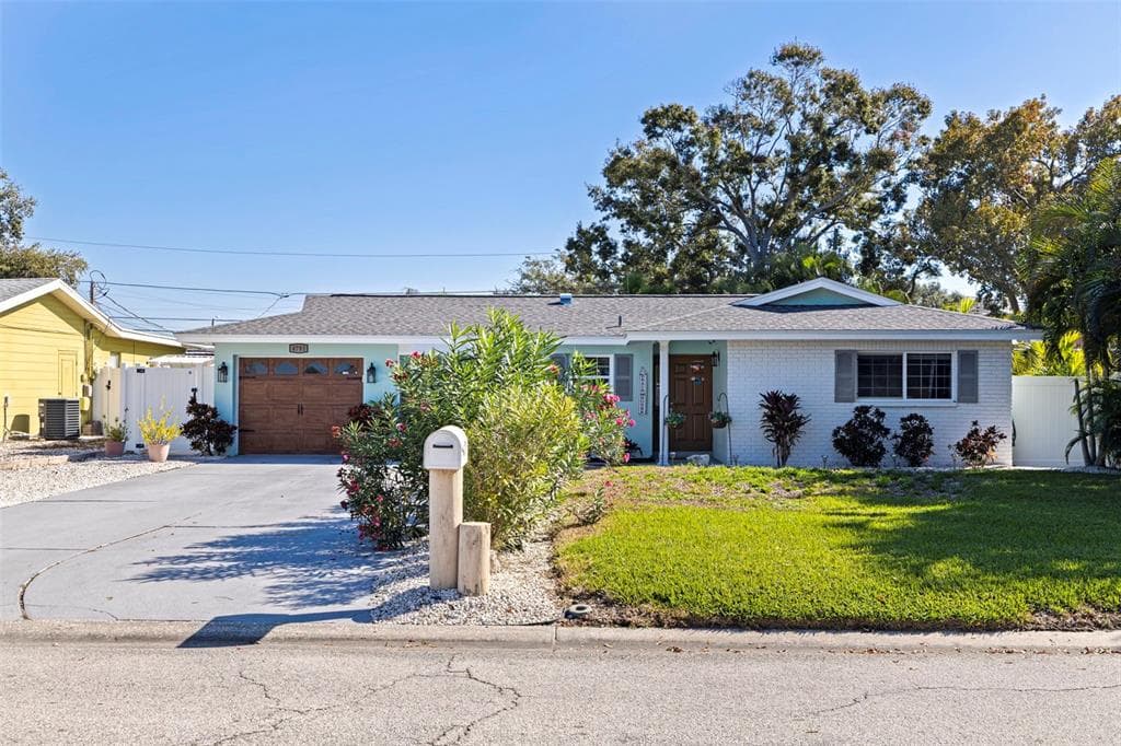 4781 97TH WAY N