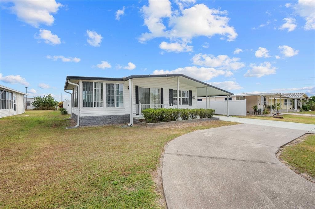 5646 DEAN DAIRY ROAD ZEPHYRHILLS, FL 33541