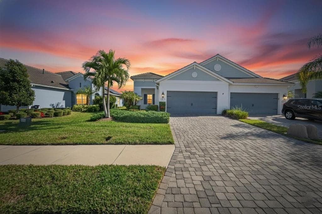 3403 AZURITE WAY BRADENTON, FL 34211