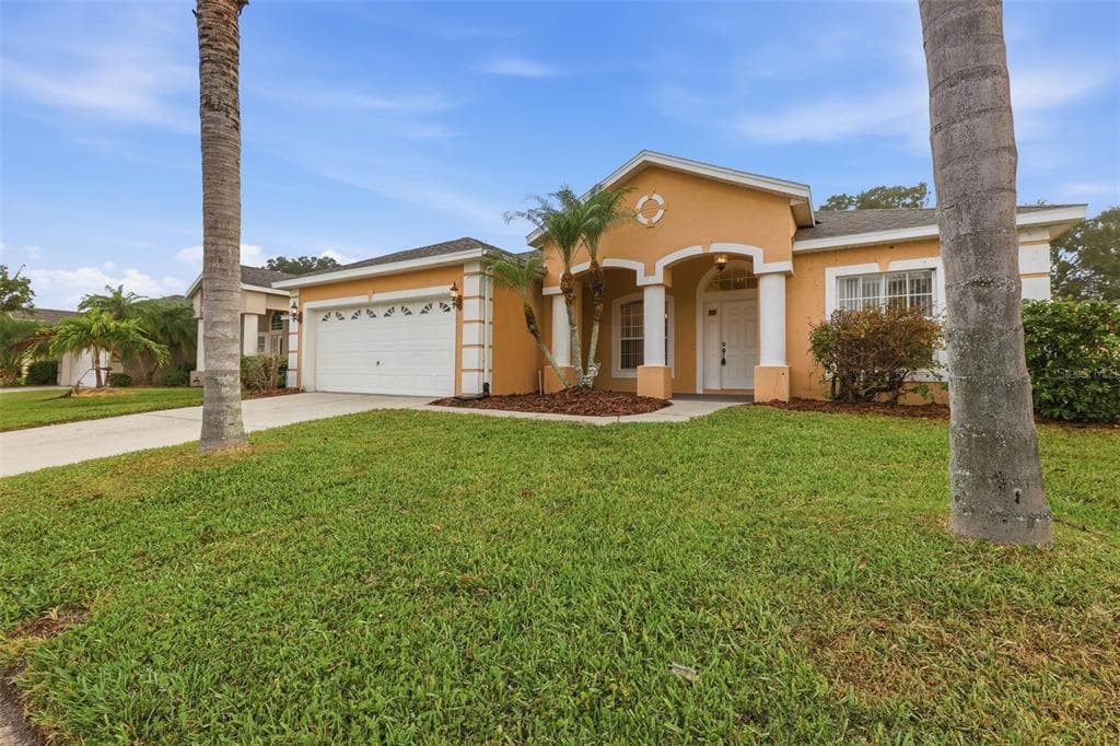 2109 EAGLEVIEW COURT KISSIMMEE, FL 34746