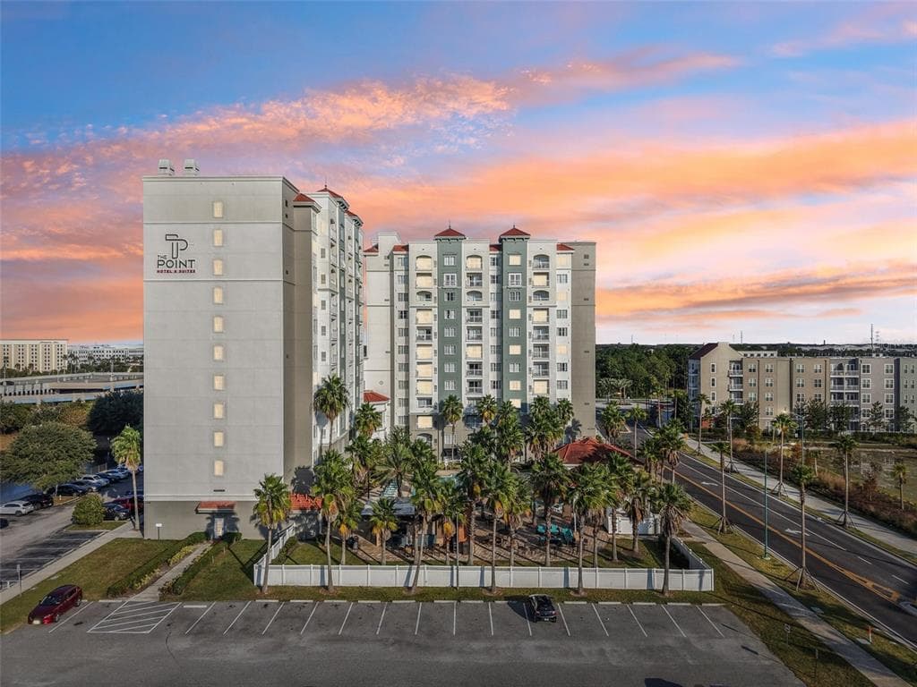 7395 UNIVERSAL BOULEVARD UNIT 905 ORLANDO, FL 32819