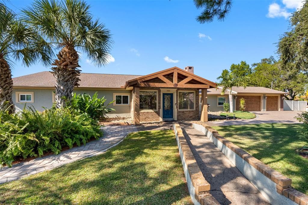 4852 TROYDALE ROAD TAMPA, FL 33615