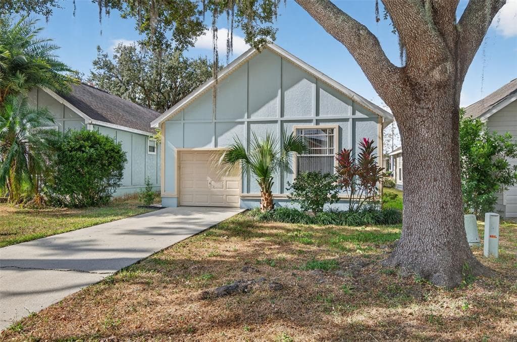 6212 ABBOTT STATION DRIVE ZEPHYRHILLS, FL 33542
