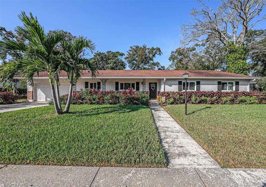 12710 GREENMOOR DRIVE TAMPA, FL 33618