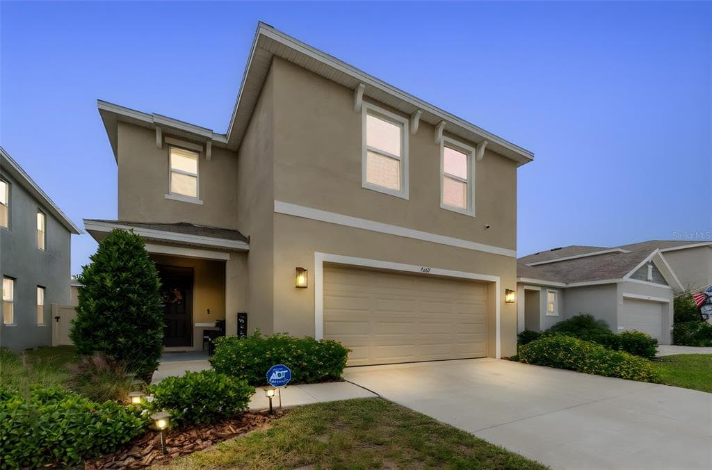 5667 CHORLEYWOOD LANE WESLEY CHAPEL, FL 33545