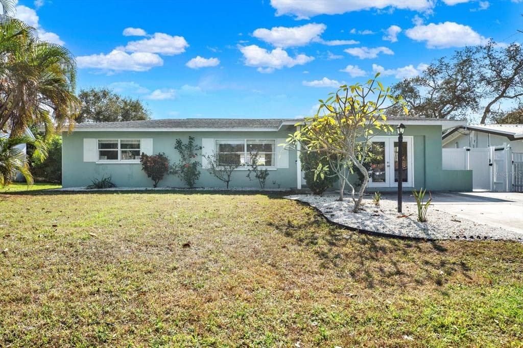 1241 12TH COURT SW LARGO, FL 33770