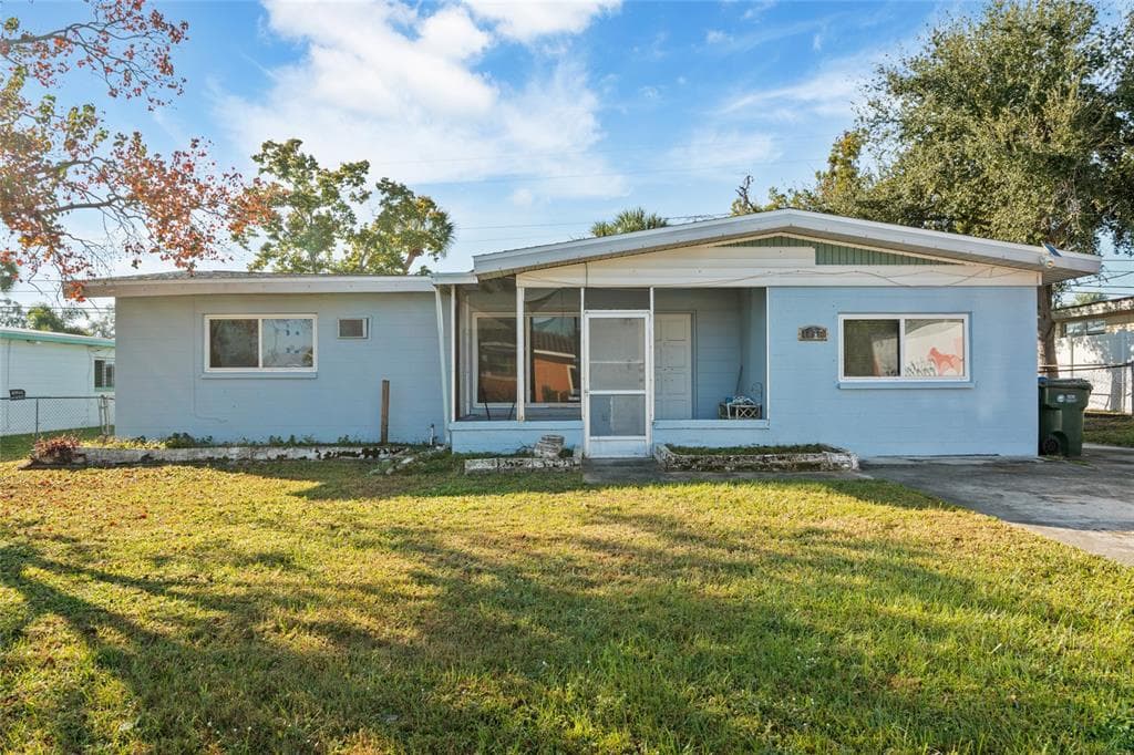 10570 127TH AVENUE LARGO, FL 33773