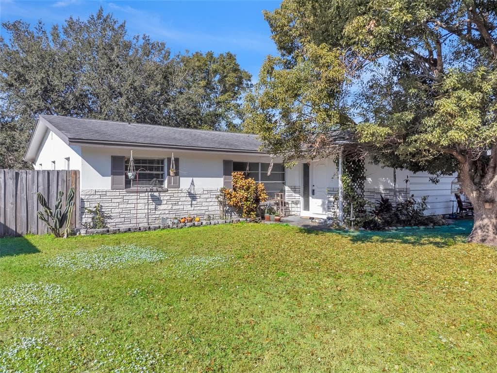 1444 COTTONWOOD TERRACE DUNEDIN, FL 34698