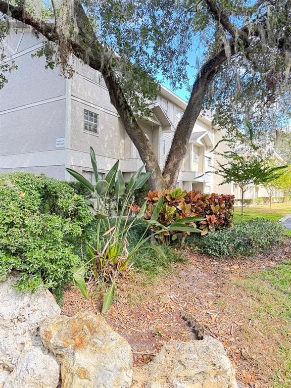 14412 REUTER STRASSE CIRCLE UNIT 213 TAMPA, FL 33613