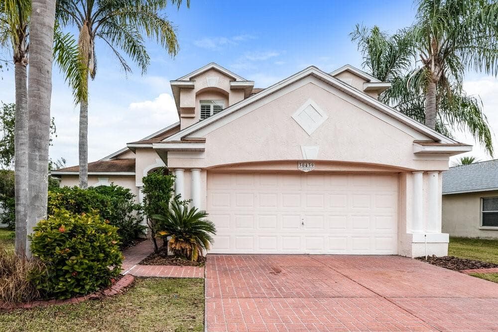 30439 WRENCREST DRIVE WESLEY CHAPEL, FL 33543