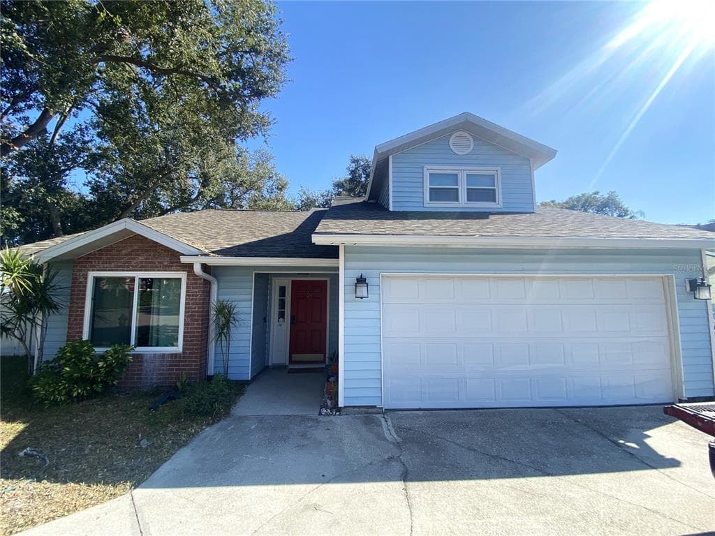 525 FEATHER TREE DRIVE CLEARWATER, FL 33765