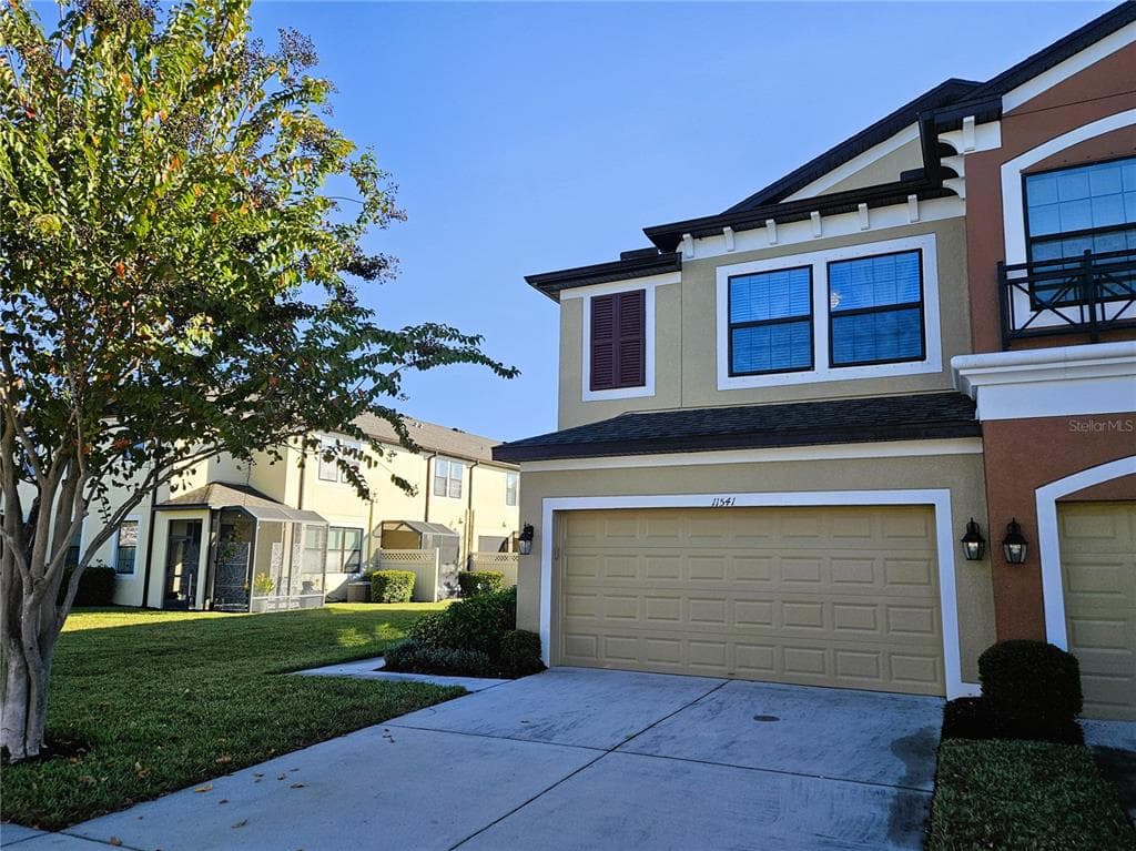 11541 CROWNED SPARROW LANE TAMPA, FL 33626