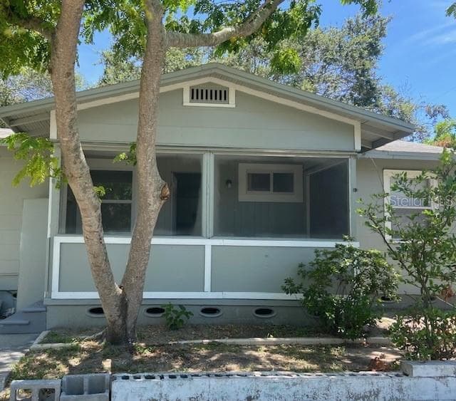 962 19TH AVENUE S UNIT A ST PETERSBURG, FL 33705