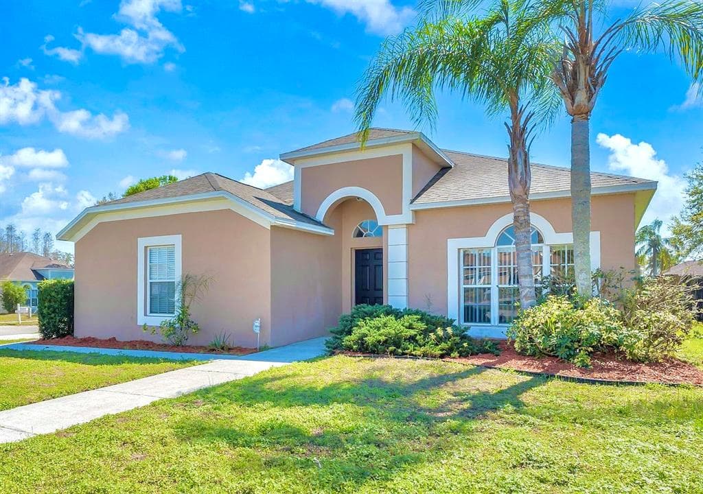 10423 GLEN WILLOW LANE TAMPA, FL 33647
