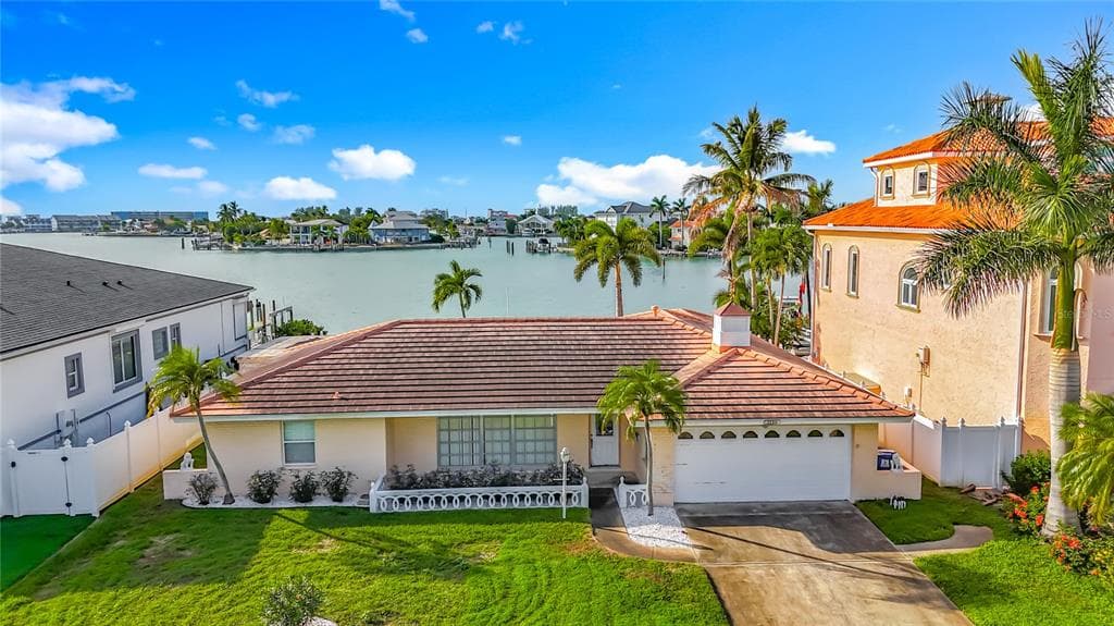 1135 81ST STREET S ST PETERSBURG, FL 33707