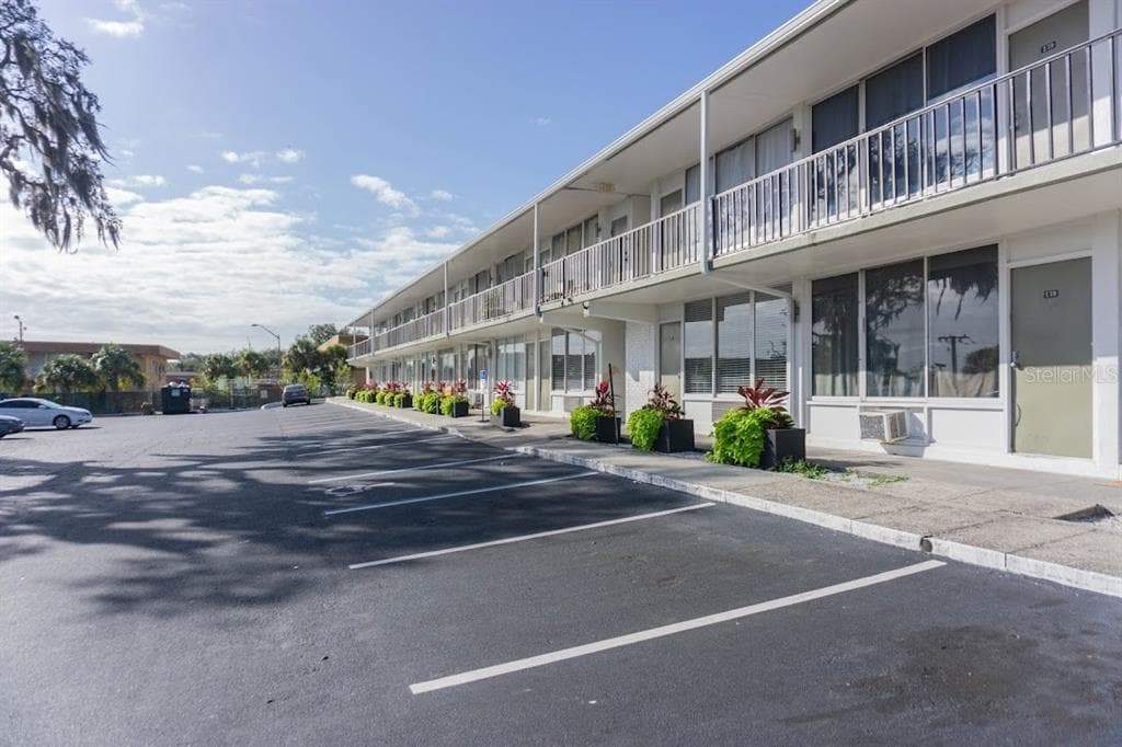 515 BON AIR STREET UNIT 245 LAKELAND, FL 33805